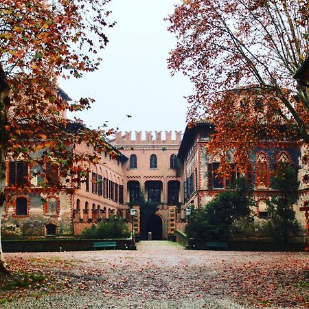 Castello Di Piovera ภายนอก รูปภาพ