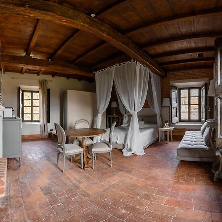 Castello Di Piovera ภายนอก รูปภาพ