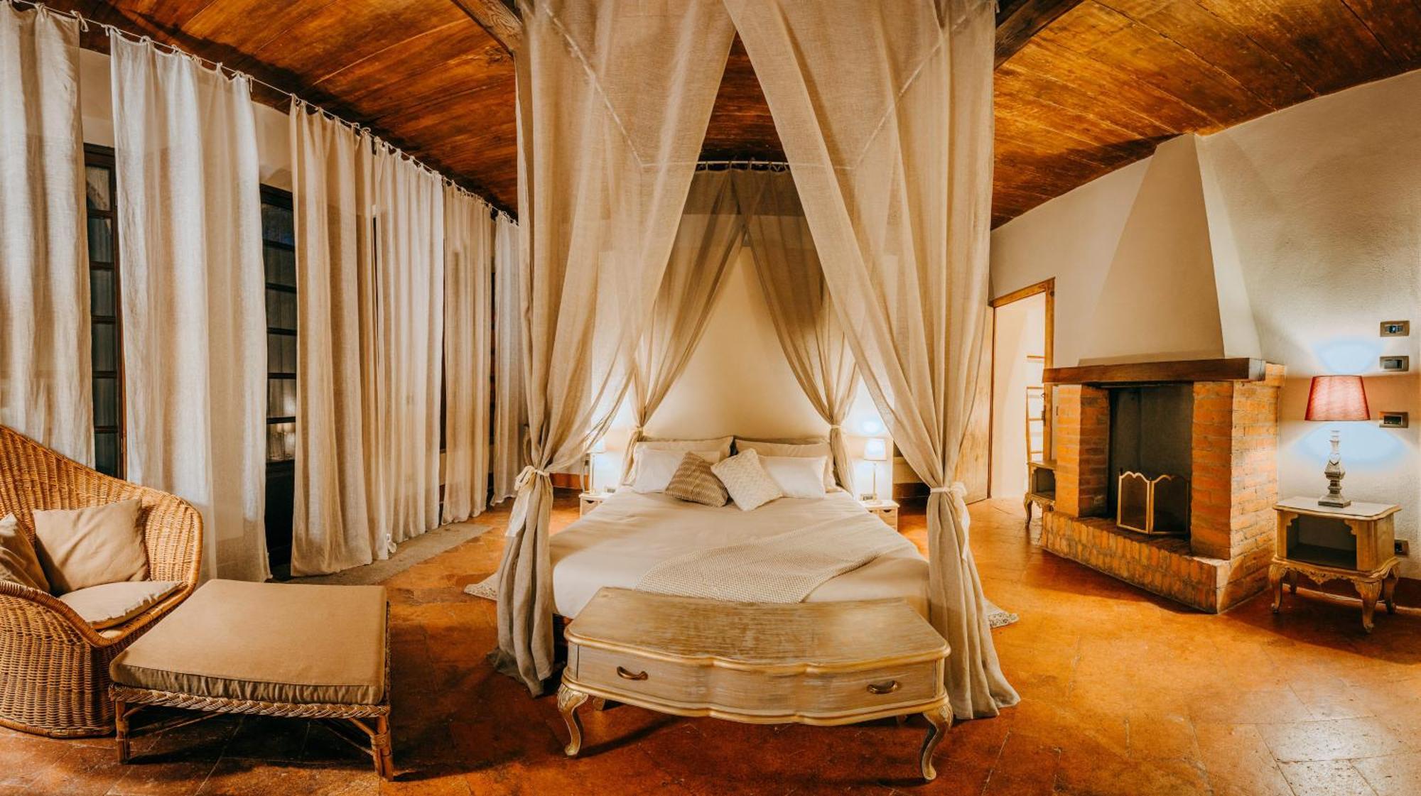 Castello Di Piovera ภายนอก รูปภาพ